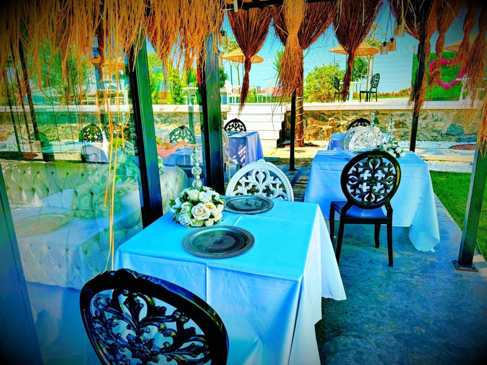 The Queen Airport Hotel-Round Trip Airport Service Arnavutkoy Exterior foto
